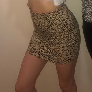 Brandy Melville Cheetah Skirt